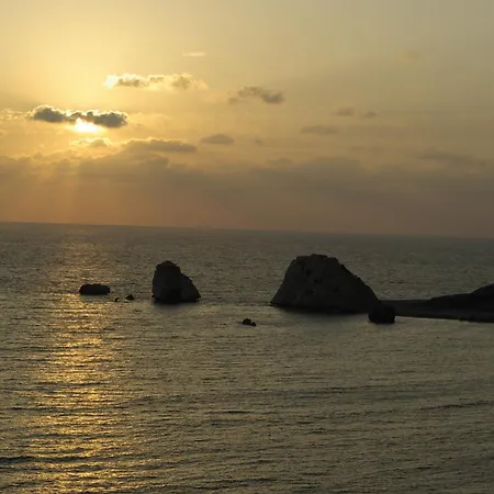 Villa Stunning Uv09 Oniro With Sea Views, Aphrodite Hills Kouklia