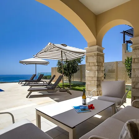 Villa Stunning Uv09 Oniro With Sea Views, Aphrodite Hills *