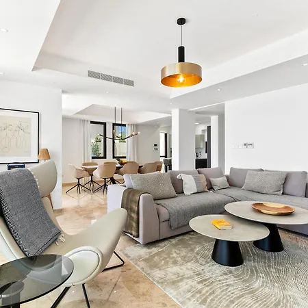 Stunning Uv09 Oniro With Sea Views, Aphrodite Hills Villa