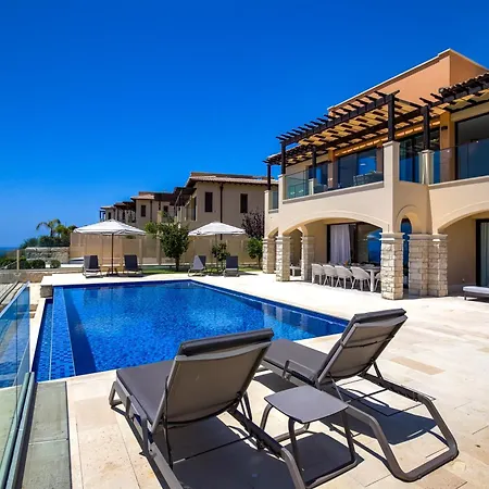 Stunning Uv09 Oniro With Sea Views, Aphrodite Hills Villa