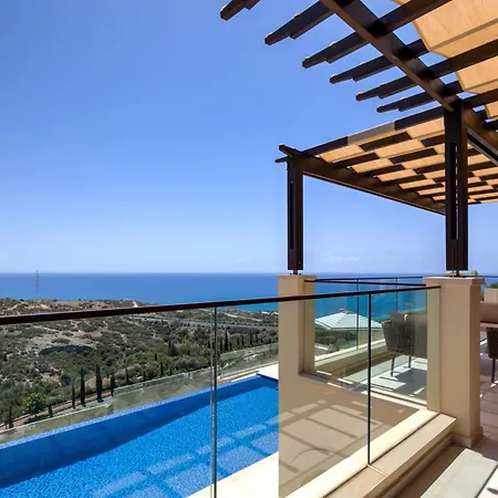 Stunning Uv09 Oniro With Sea Views, Aphrodite Hills * Kouklia