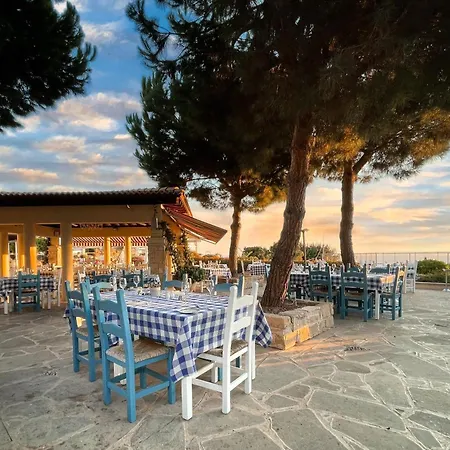 Villa Stunning Uv09 Oniro With Sea Views, Aphrodite Hills