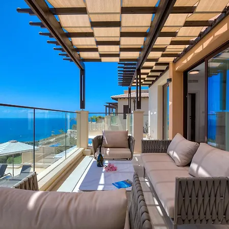 Stunning Uv09 Oniro With Sea Views, Aphrodite Hills * Kouklia