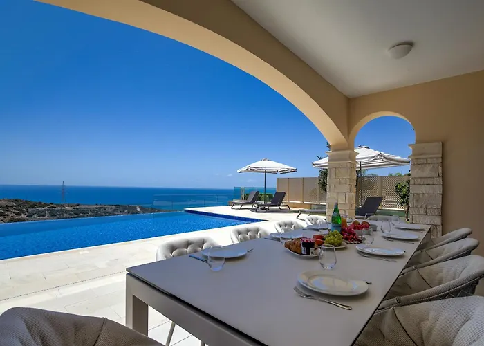 Stunning Uv09 Oniro With Sea Views, Aphrodite Hills Vila Kouklia