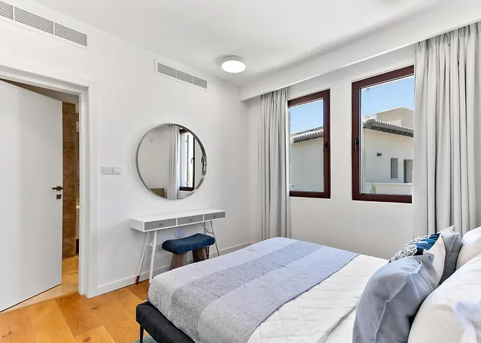 Vila Stunning Uv09 Oniro With Sea Views, Aphrodite Hills *