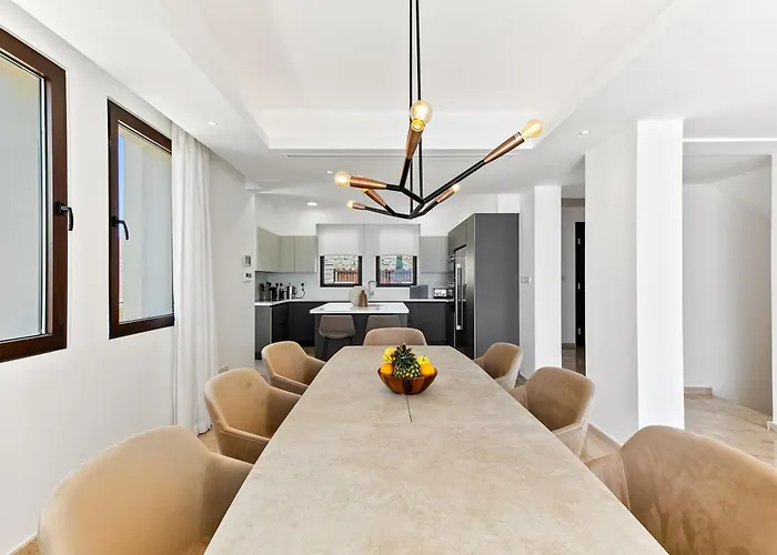 Stunning Uv09 Oniro With Sea Views, Aphrodite Hills * Kouklia