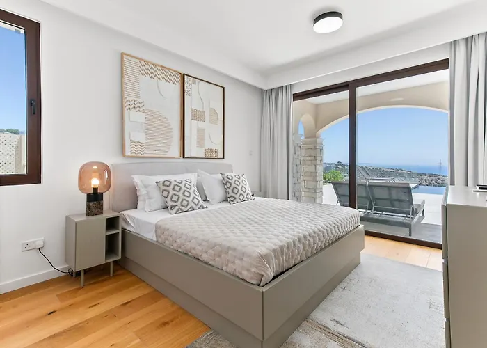 Stunning Uv09 Oniro With Sea Views, Aphrodite Hills Kuklia