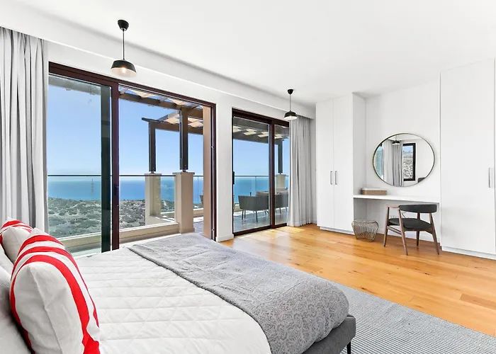 Stunning Uv09 Oniro With Sea Views, Aphrodite Hills Kuklia