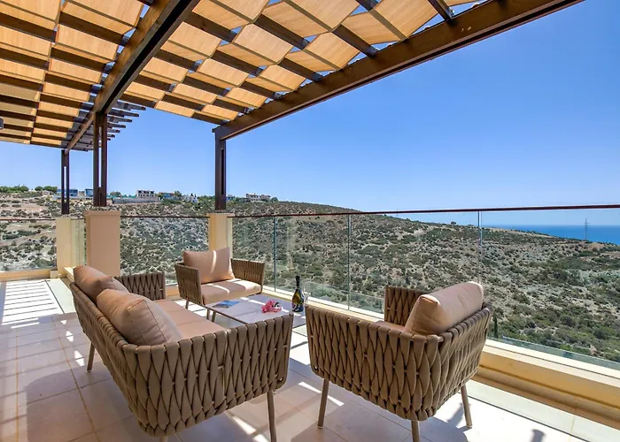 Stunning Uv09 Oniro With Sea Views, Aphrodite Hills Kuklia